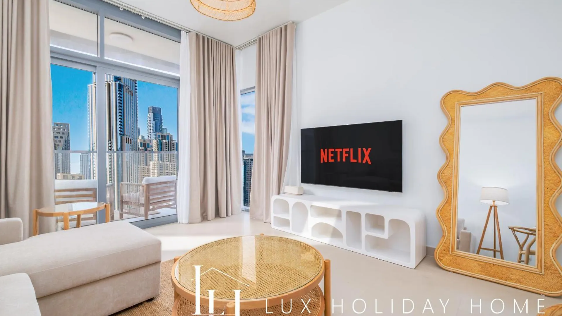 Lux The Executive Burj Khalifa View Suite 2 Dubai Apartment