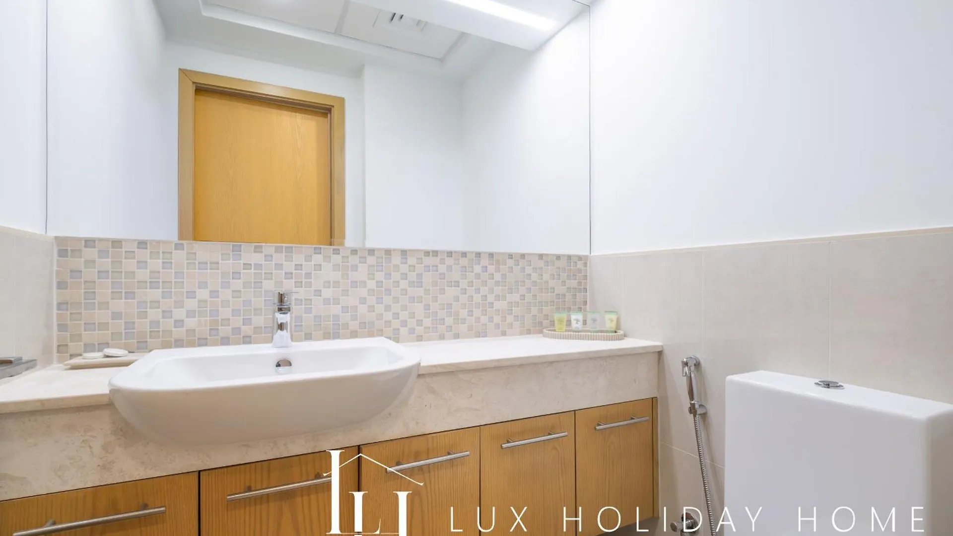 Apartment Lux The Executive Burj Khalifa View Suite 2 Dubai